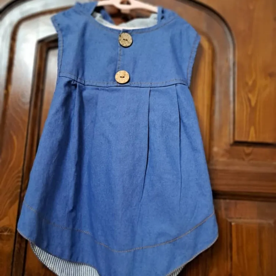 پیراهن دخترانه