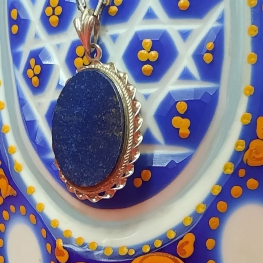 آویز گردنی لاجورد