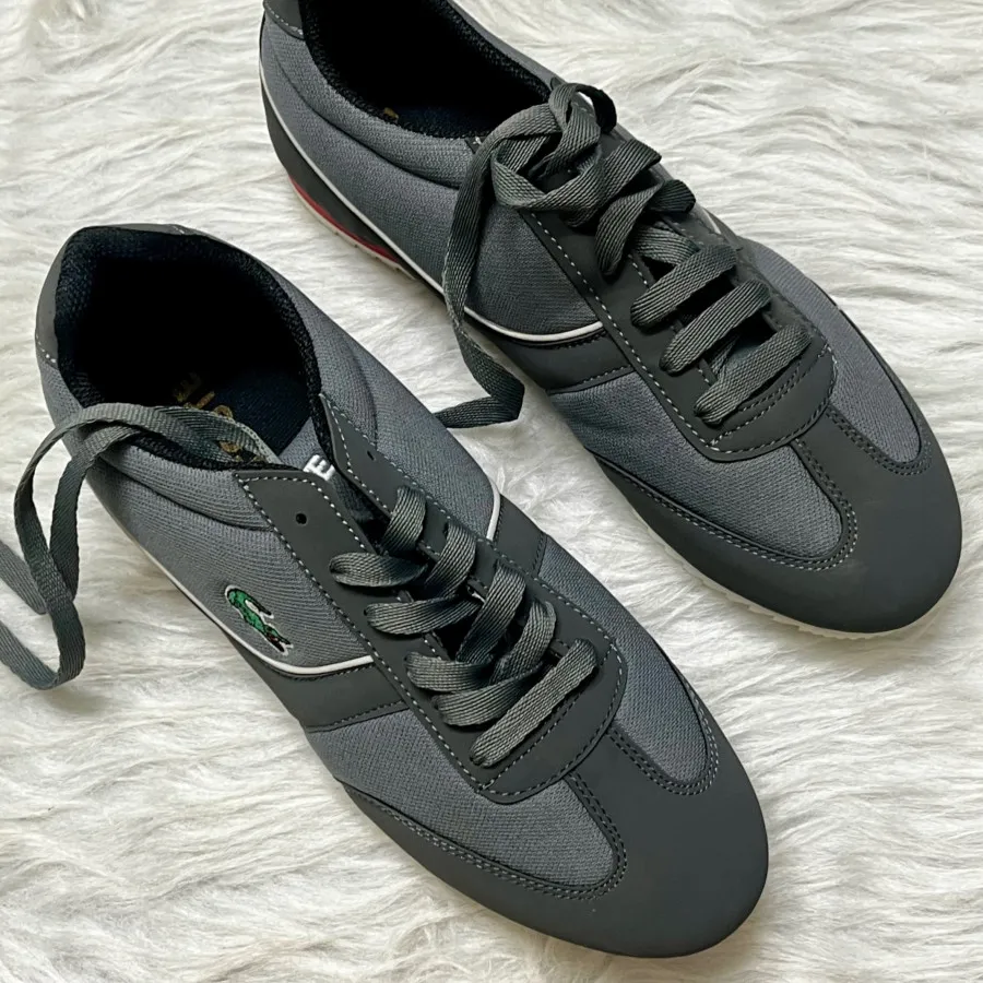 اسنیکرز LOCOSTEسایز40