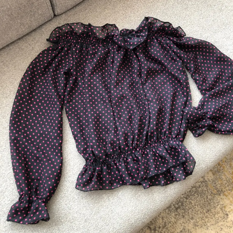 شومیز حریر خالخالی