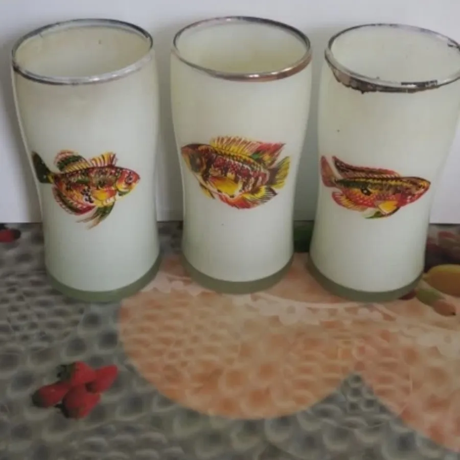 لیوان قدیمی