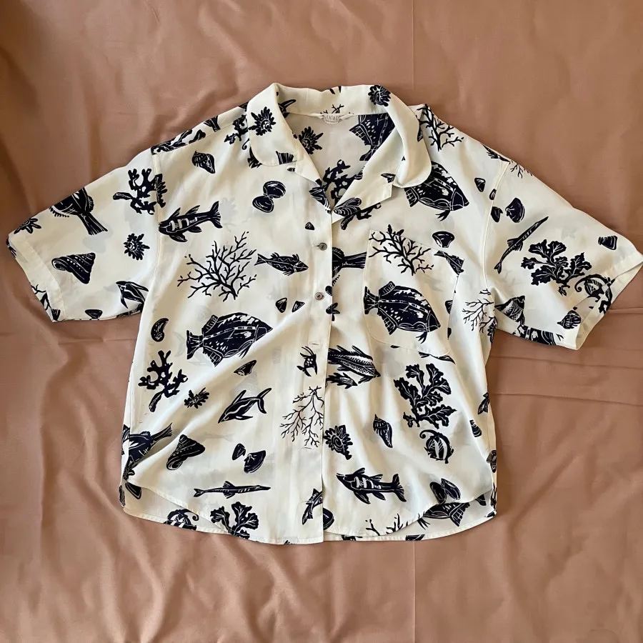 شومیز آستین کوتاه طرحدار