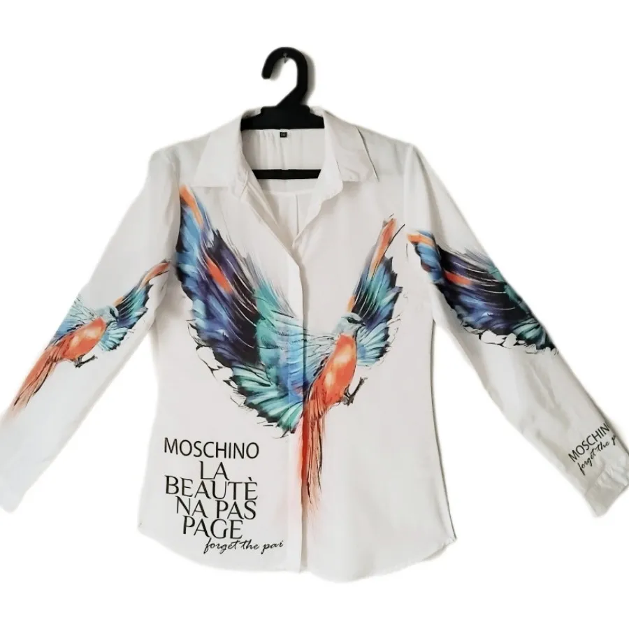 شومیز طرحدار Moschino