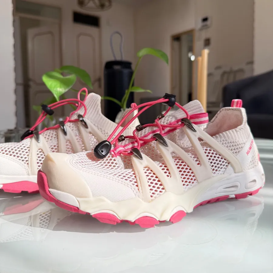 کفش طبیعتگردی هومتوHUMTTO