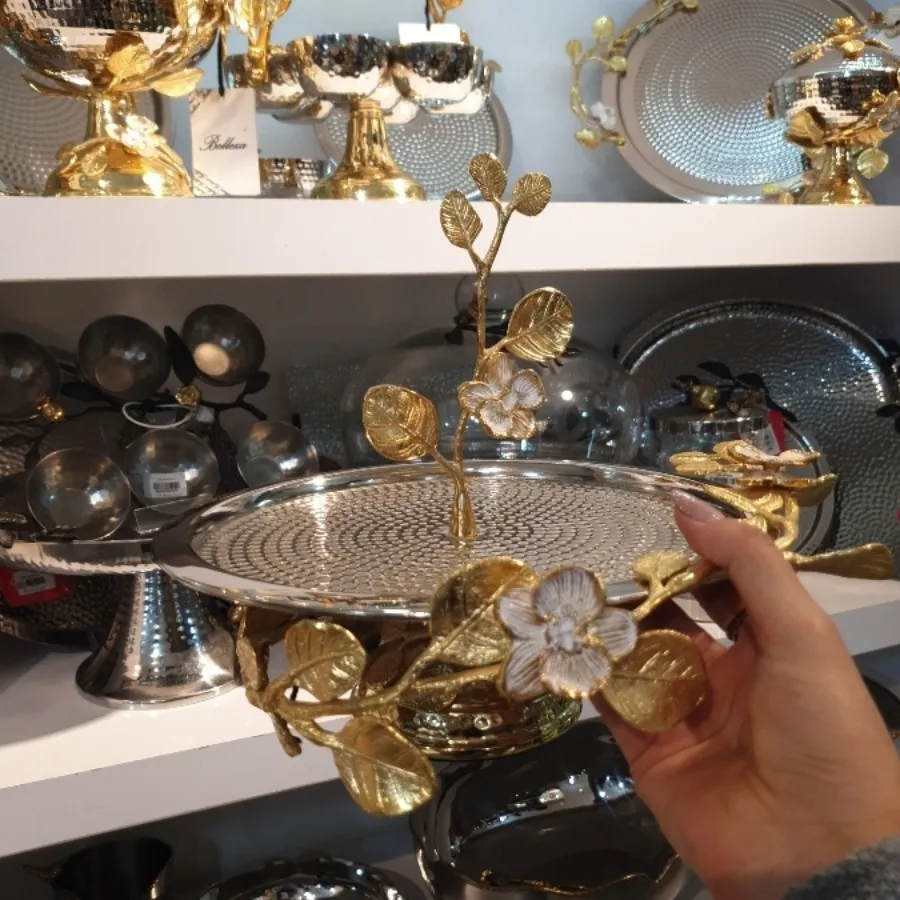 شیرینی خوری