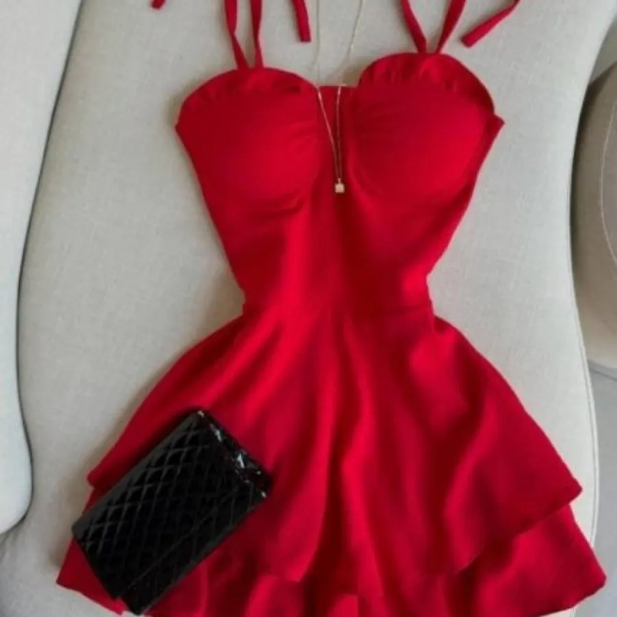 پیراهن مجلسی چین دار