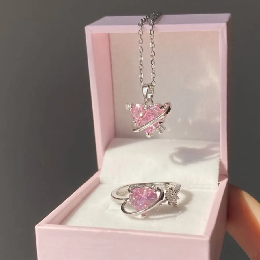 گردنبند قلب زحلی