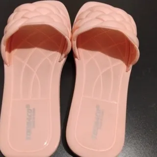 دمپایی دخترانه