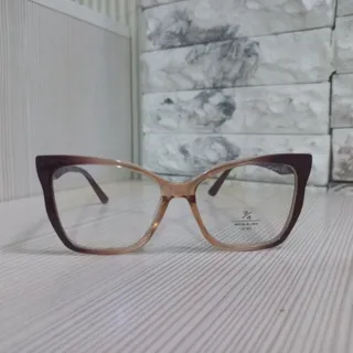 عینک طبی زنانه