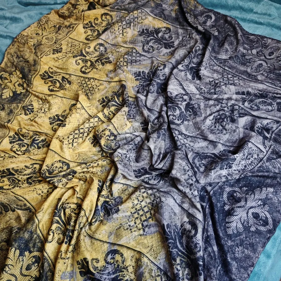 روسری قواره بزرگ