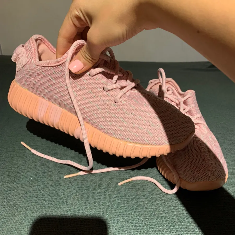 کتونی خارجی