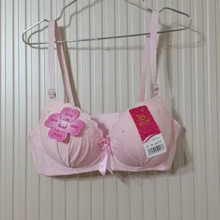 سوتین صورتی ملیح نو