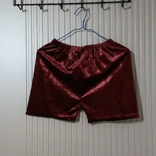 شلوارک مخمل