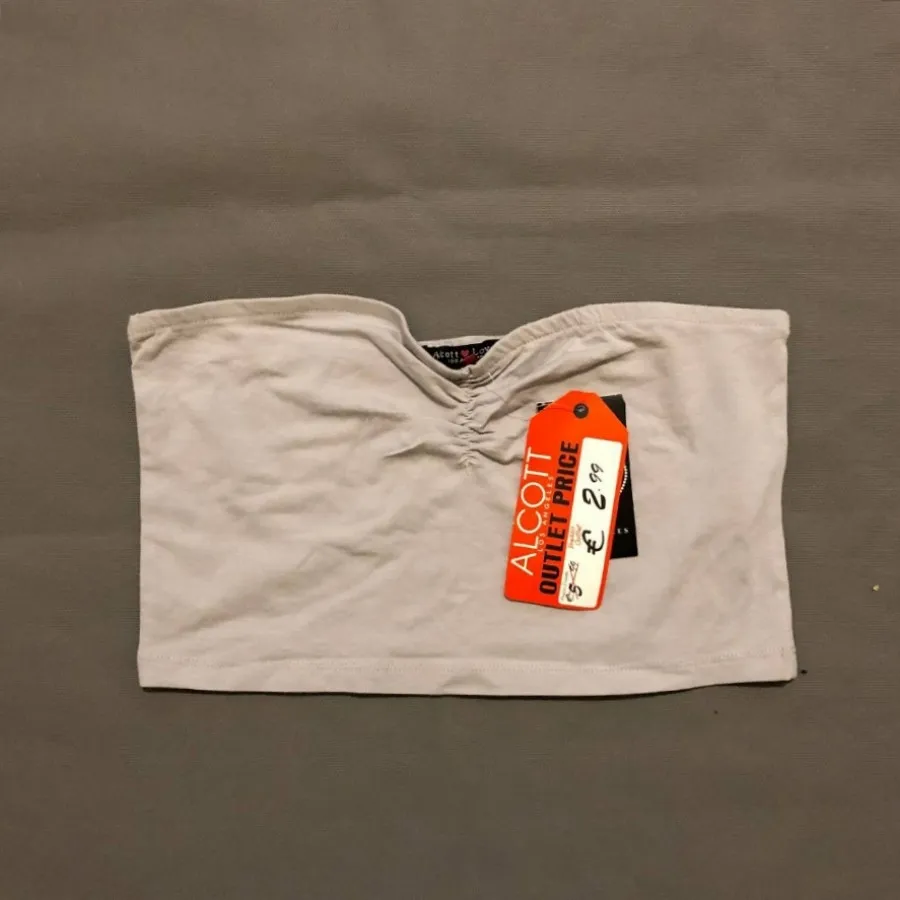 نیم تنه یا دکلته