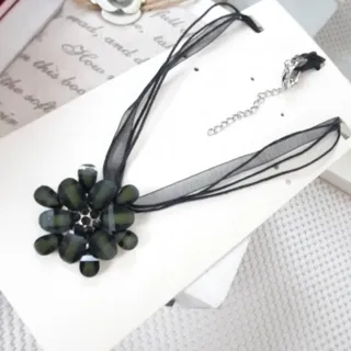 گردنبند رزینی