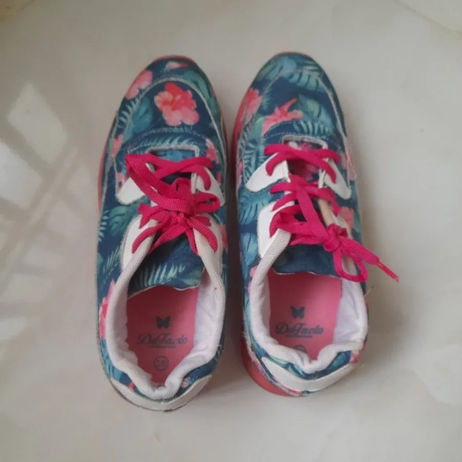 کفش کتونی مارک دفاکتو ترک