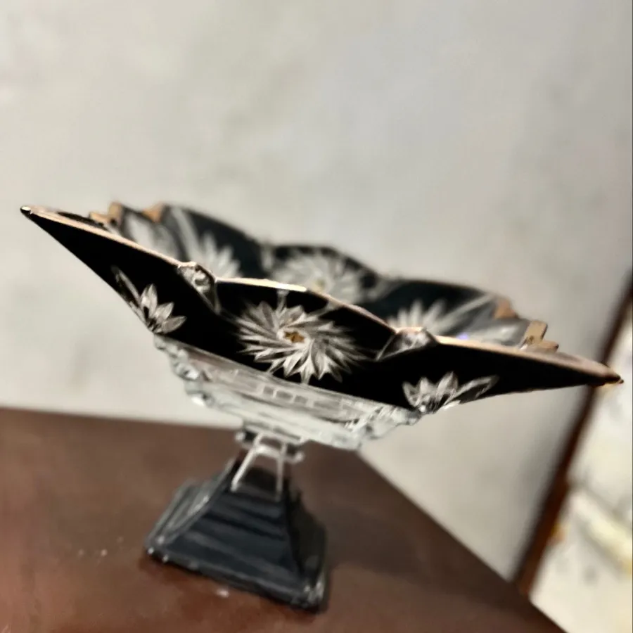 ظرف میوه خوری یا آجیل خور