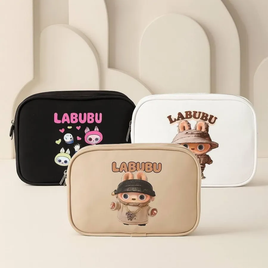 کیف پاسپورتی labubu