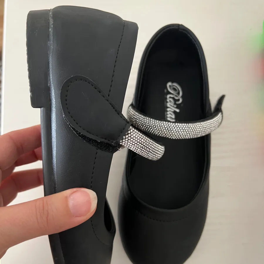 کفش دخترانه