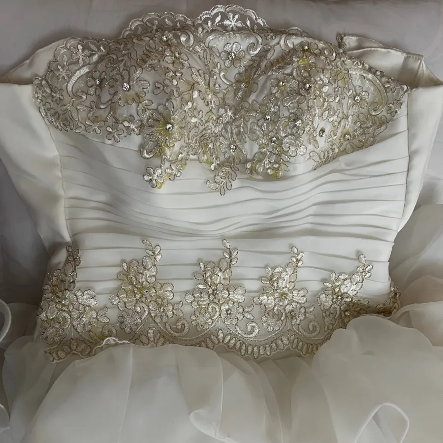 لباس عروس، استفاده نشده