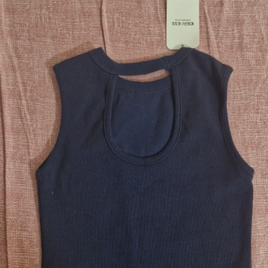 تاپ سورمه ای