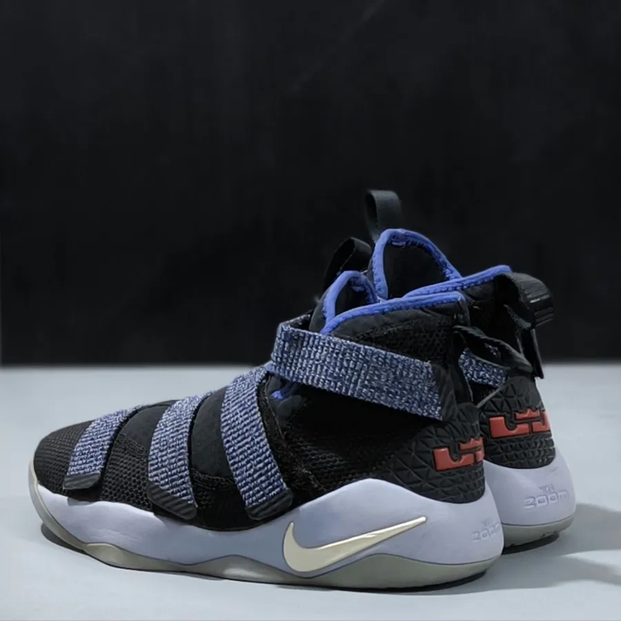 نایک اورجینال سایز 39