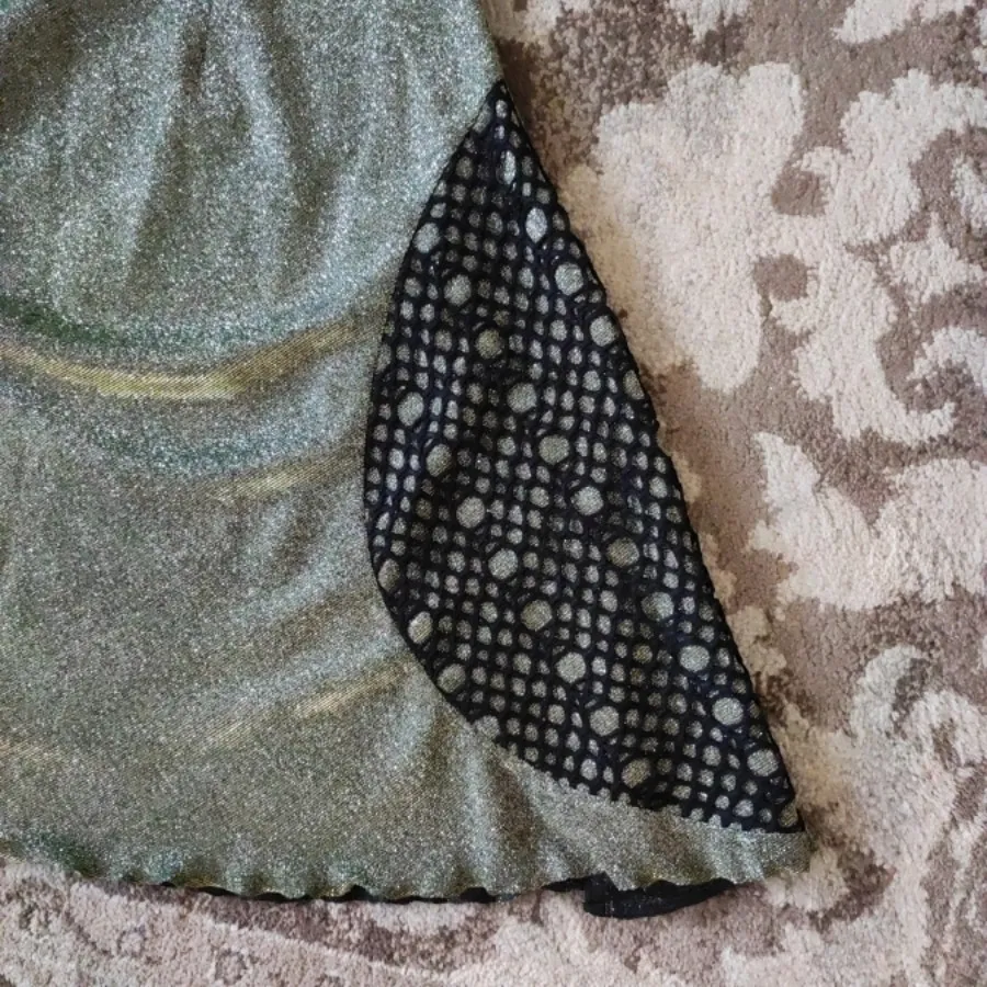 پیراهن یقه رومی لمه