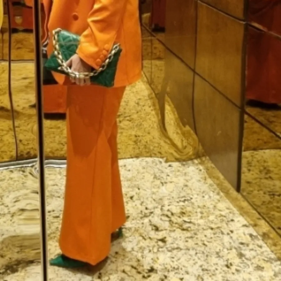 کت شلوار نارنجی