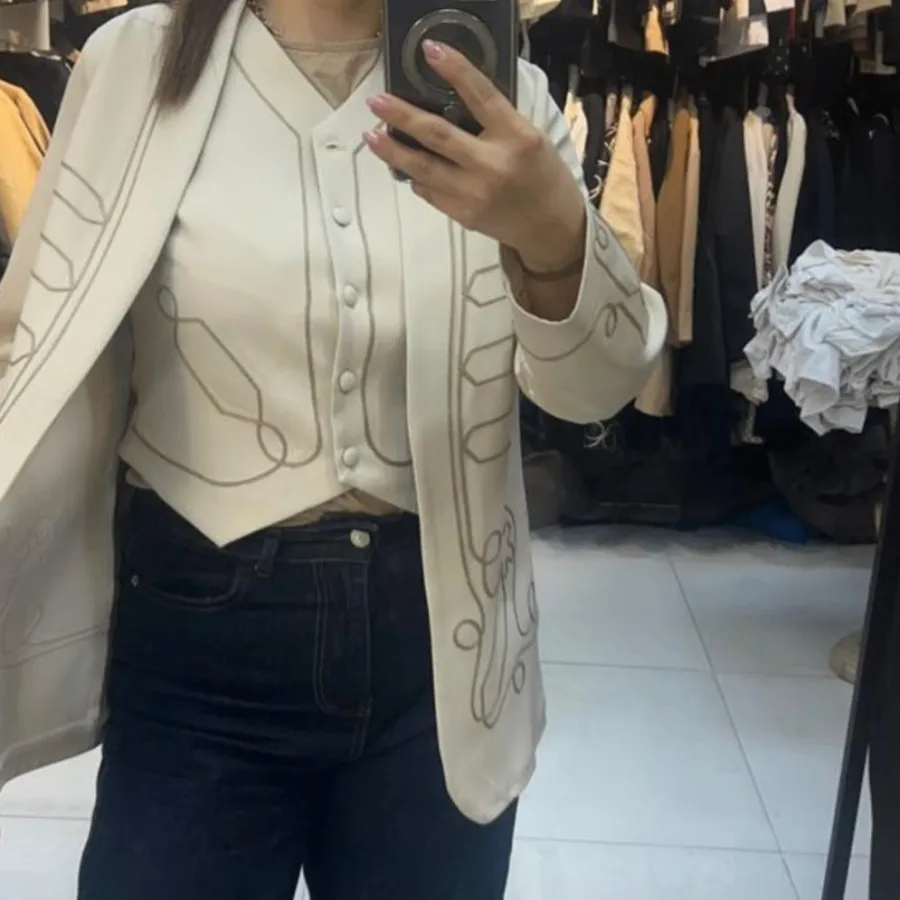 ست کت و جلیقه