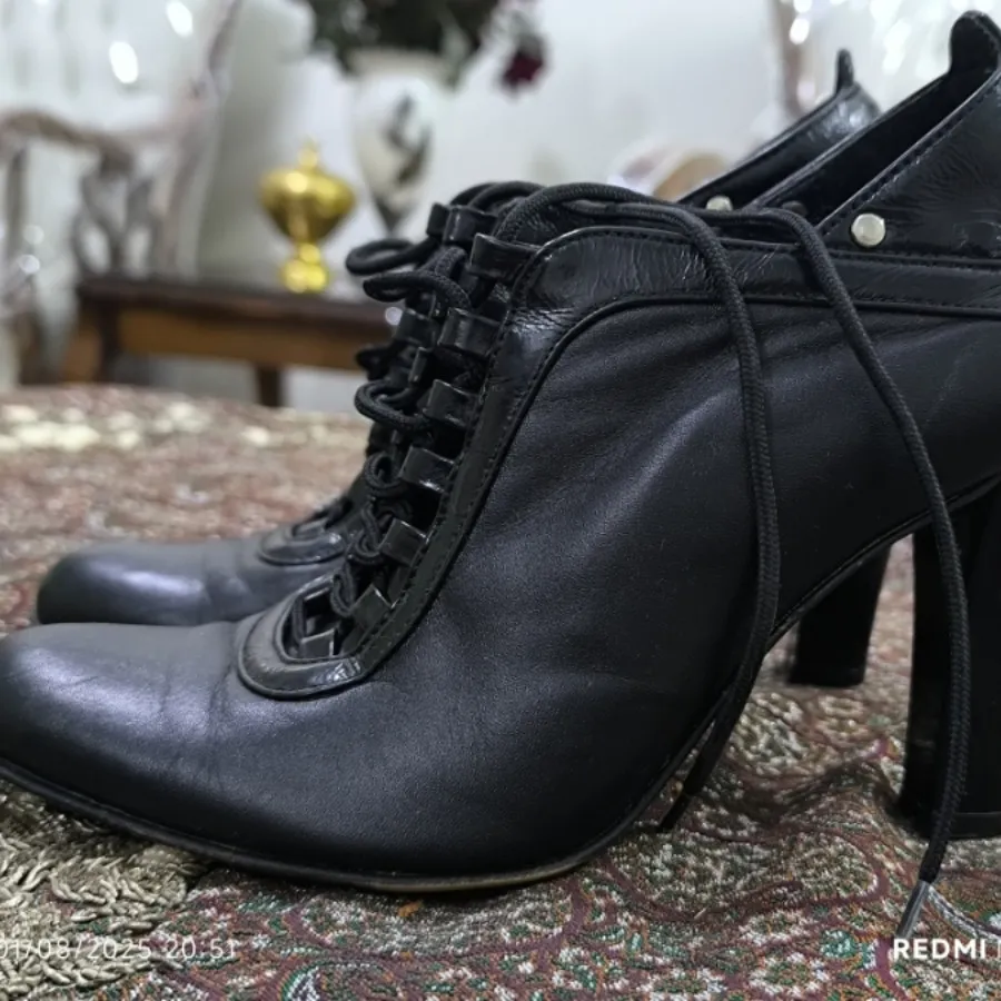 کفش چرم سیلور سایز 37