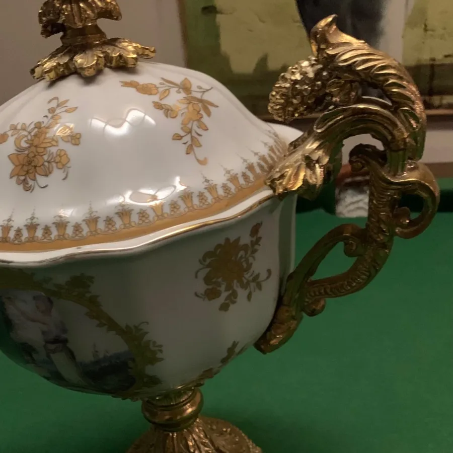 شکلات خوری لمونژ