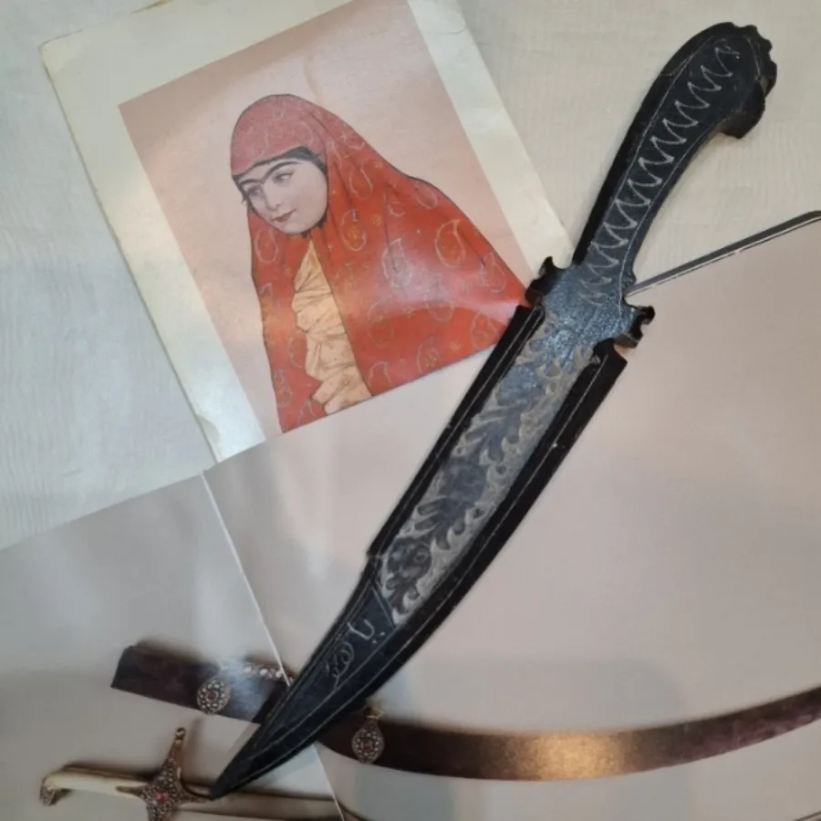 دکوری چاقو سنگی