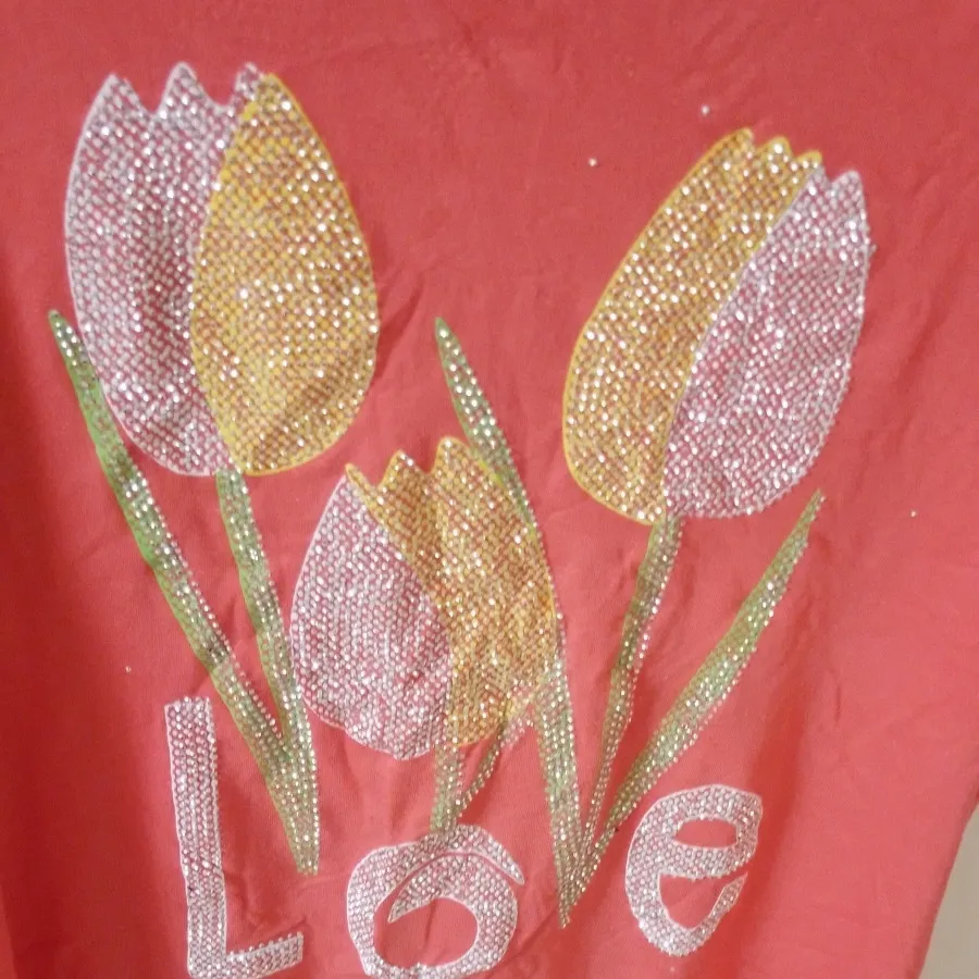 تیشرت زنانه طرح لاله