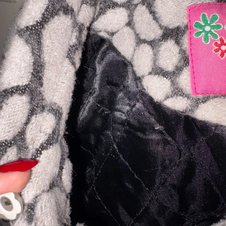 پالتو بچگانه