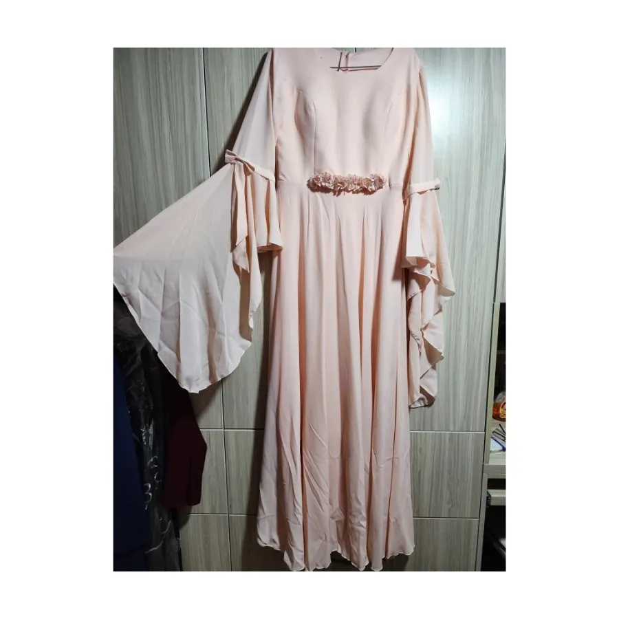 لباس صورتی مجلسی