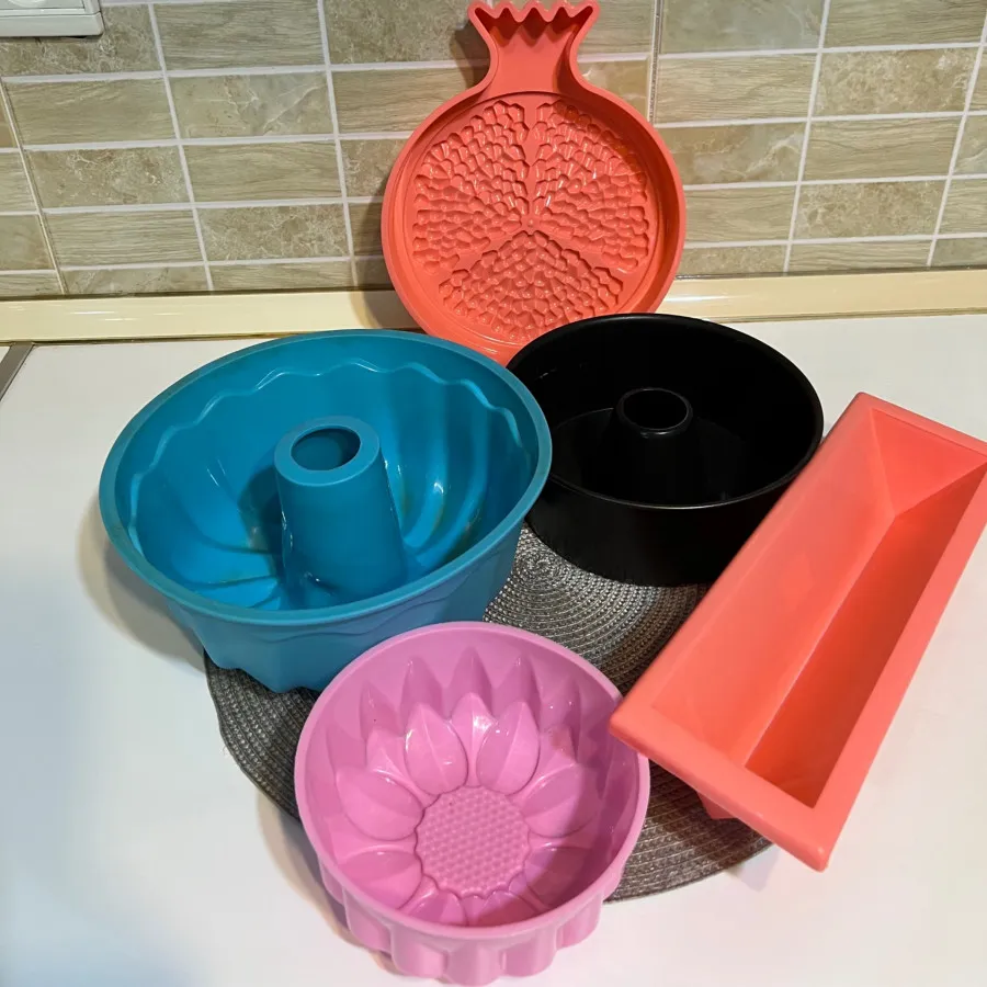 قالب کیک و ژله