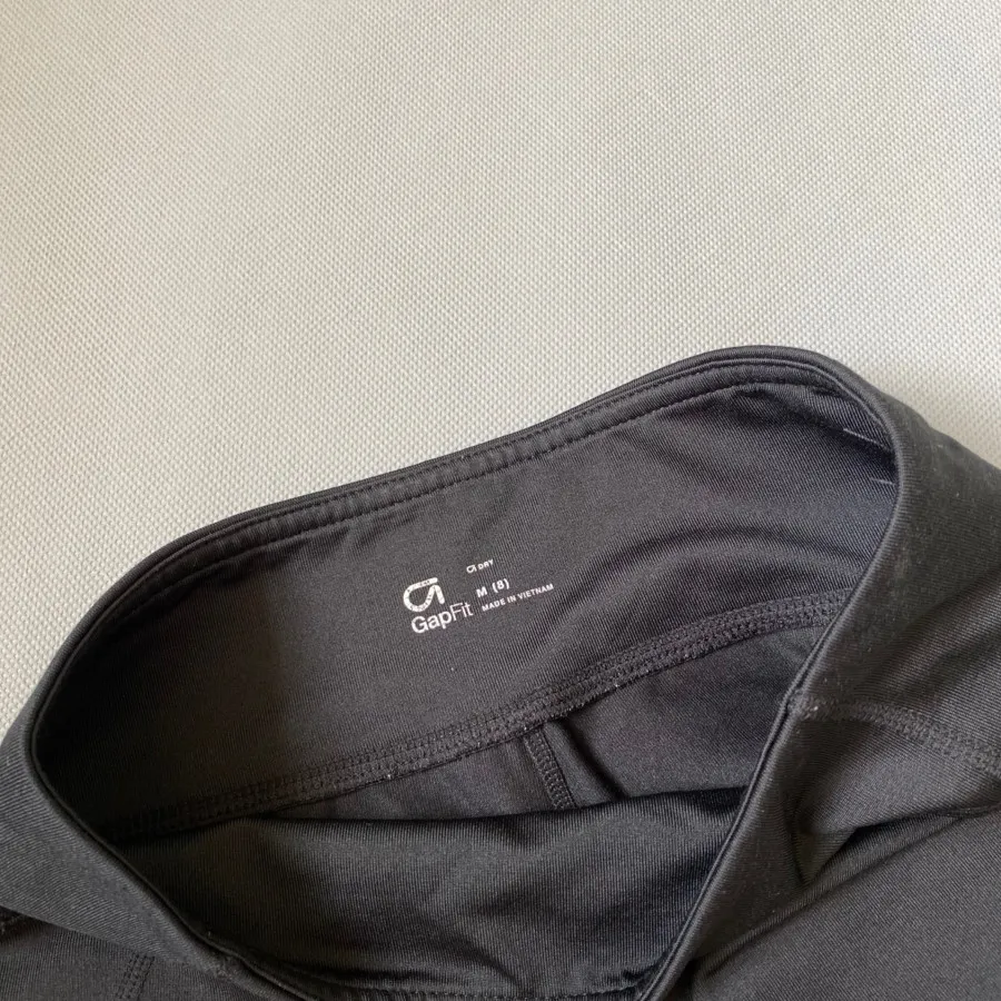 نیم لگ ورزشی گپ فیت