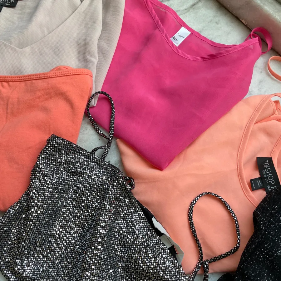 تعدادی تاپ بادی و نیم تنه