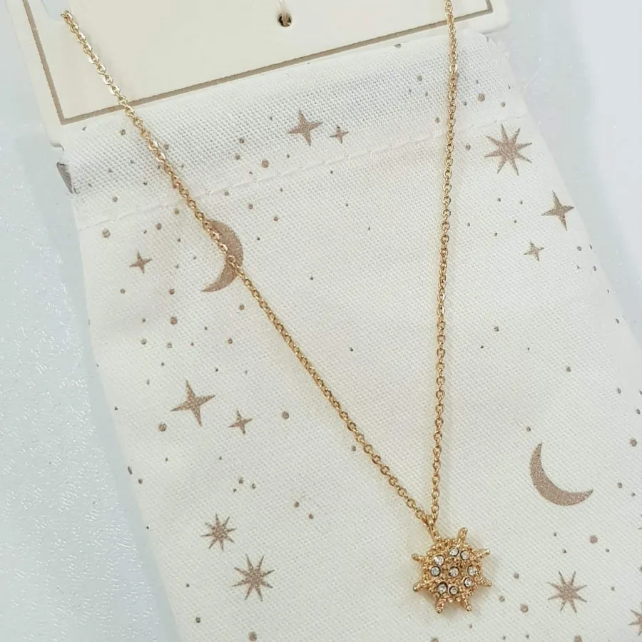 نیم ست گردنبند و گوشواره