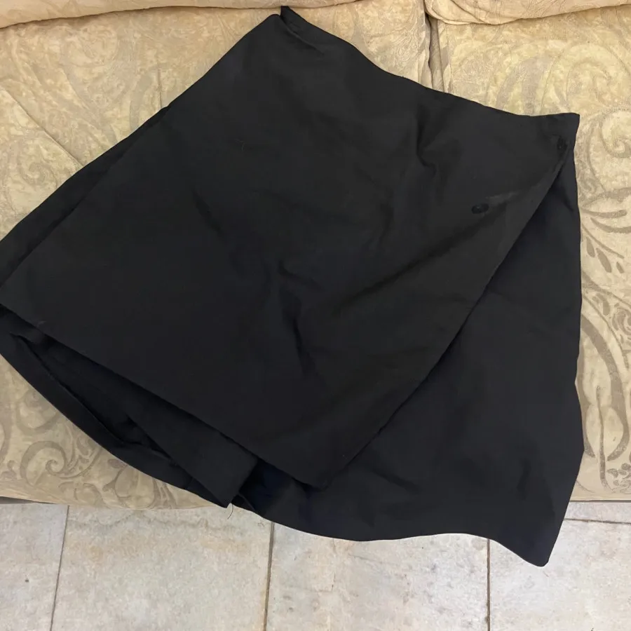 شلوارک مشکی مجلسی