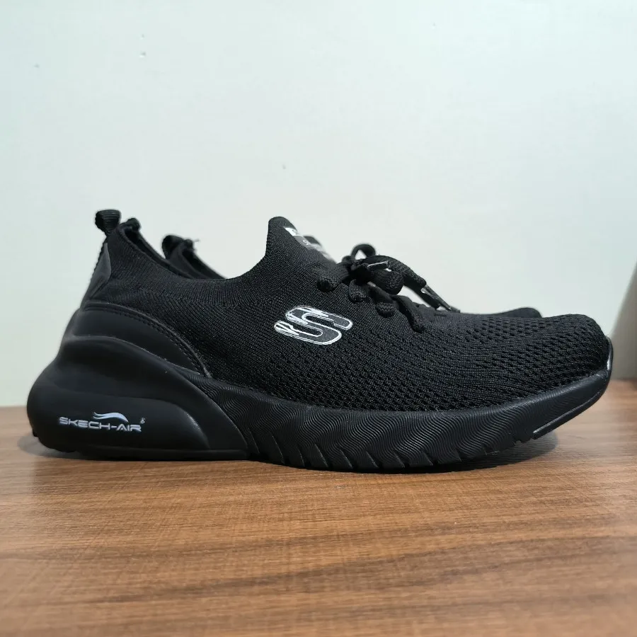 کتونی مشکی طرح اسکیچرز