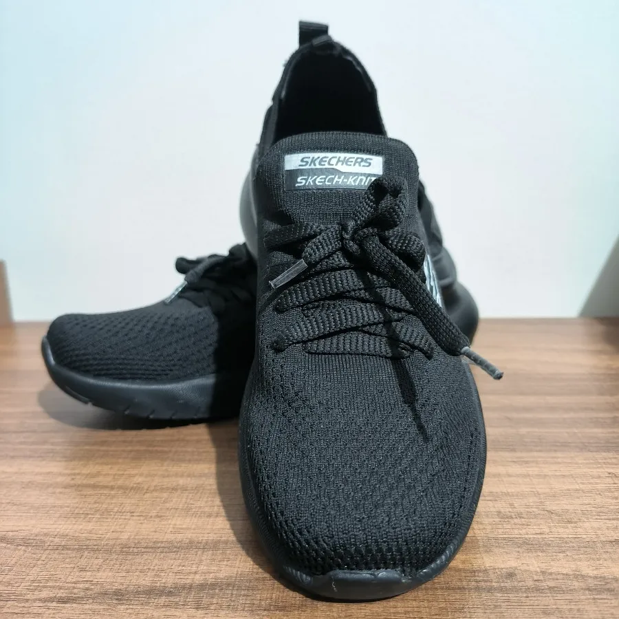 کتونی مشکی طرح اسکیچرز