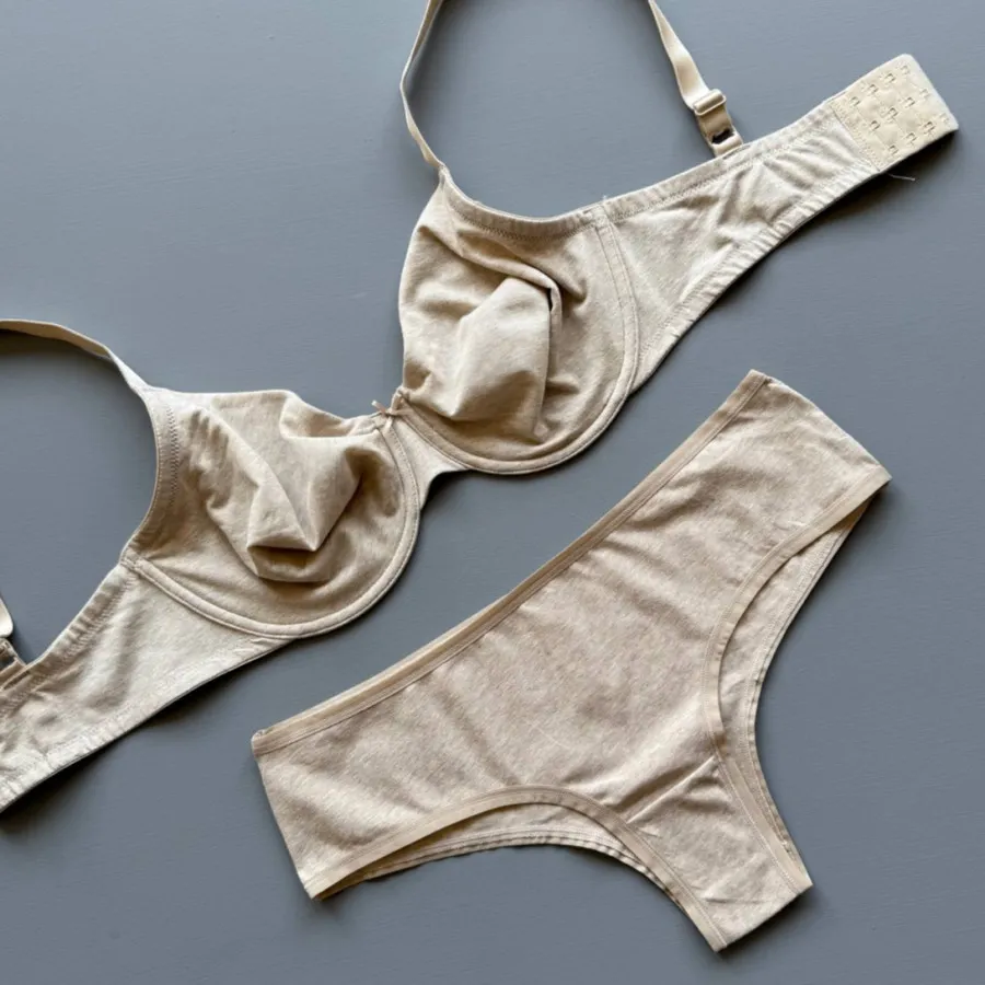 سوتین المانی