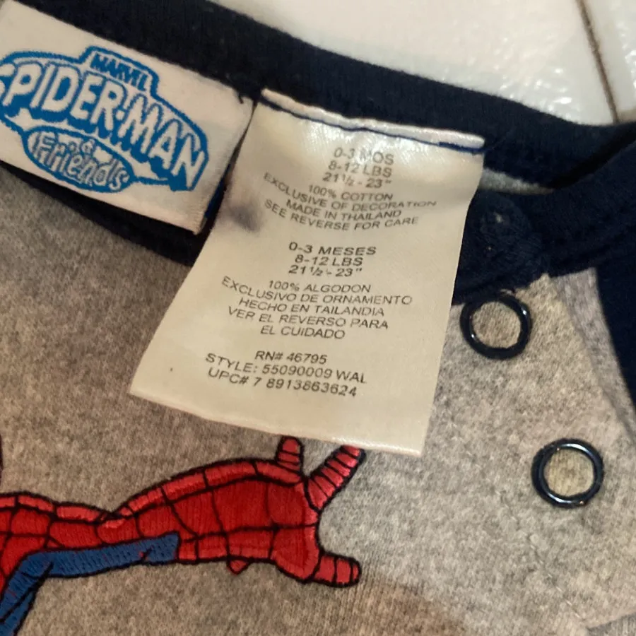 زیردکمه اسپایدرمن