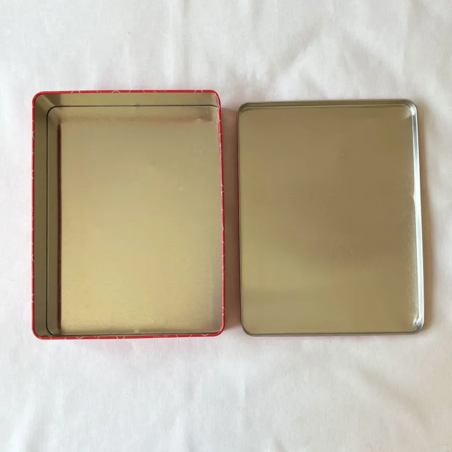 جعبه فلزی کیوت