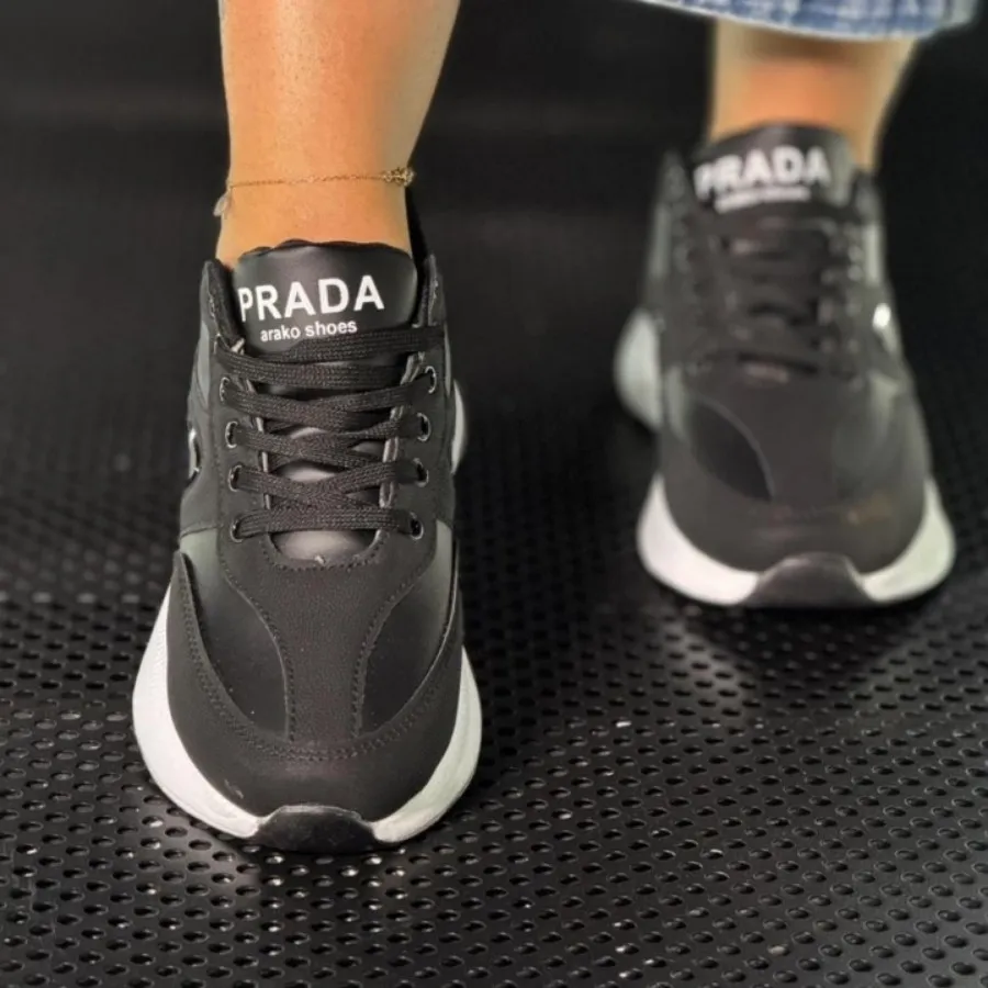 کفش کتانی پردا