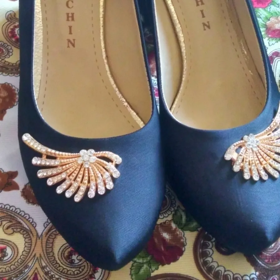 کفش مجلسی مشکی طاووسی