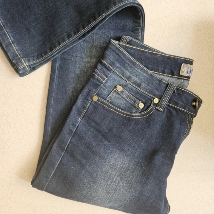 شلوار جین زنانه