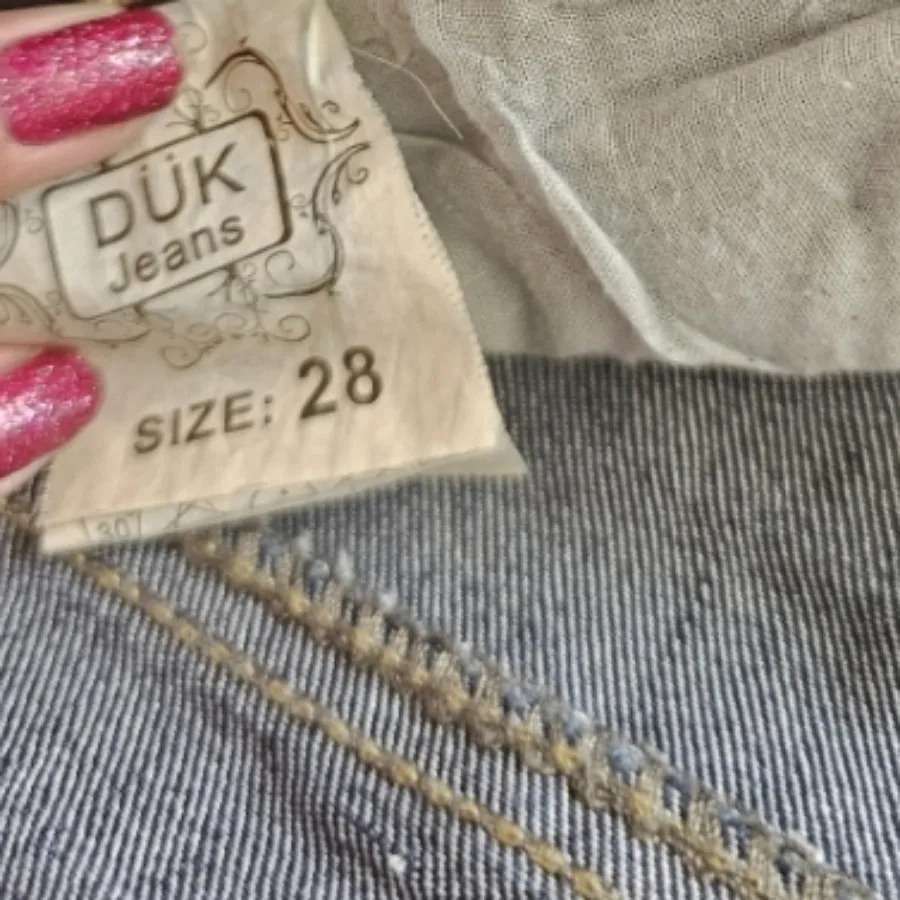 شلوار جین زنانه