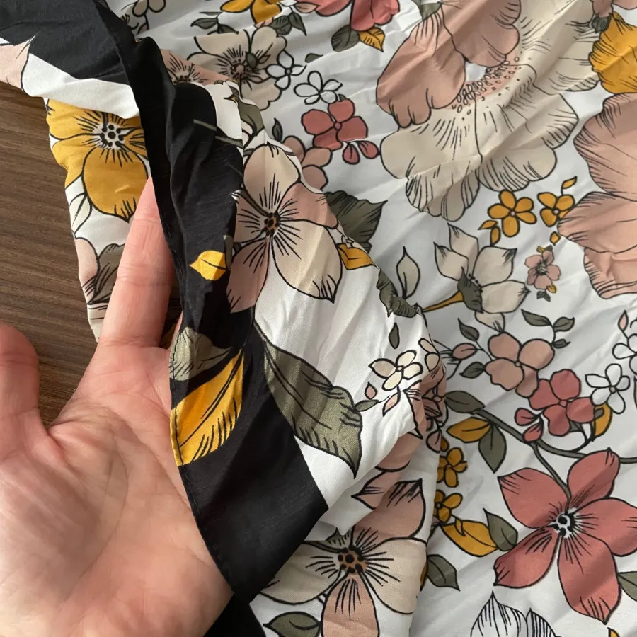 اسکارف برند iam